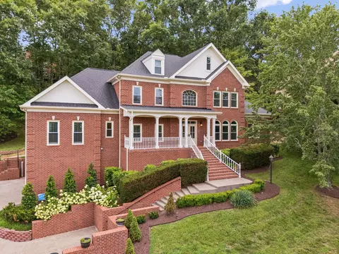 512 Grand Oaks Dr, Brentwood, TN 37027