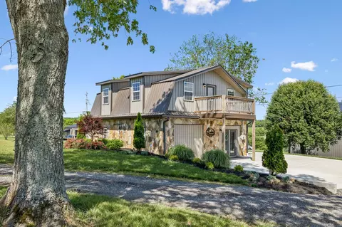 124 Hickman Creek Rd S, Hickman, TN 38567