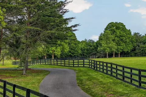 Exterior - 933 John Henry Lewis Rd, Dunlap, TN 37327 photo 9 of 40