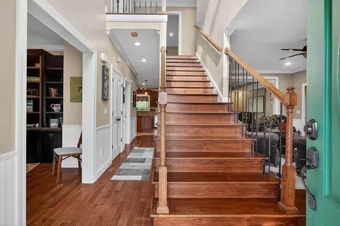 Entry Way - 933 John Henry Lewis Rd, Dunlap, TN 37327 photo 2 of 6