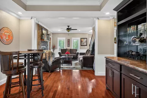 Entry Way - 933 John Henry Lewis Rd, Dunlap, TN 37327 photo 4 of 6