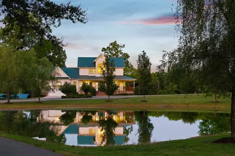 Exterior - 933 John Henry Lewis Rd, Dunlap, TN 37327 photo 3 of 40