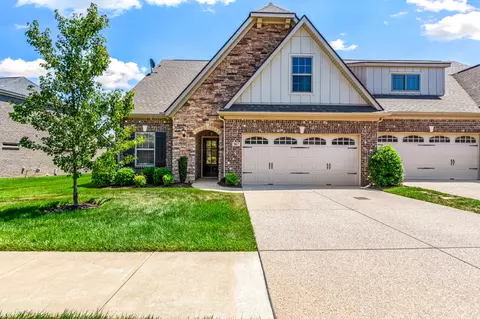 867 Meadowcrest Way, Lebanon, TN 37090