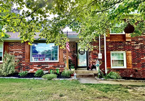 121 Grandview Cir, Old Hickory, TN 37138