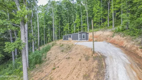 237 Johnson Valley Rd, Philadelphia, TN 37846
