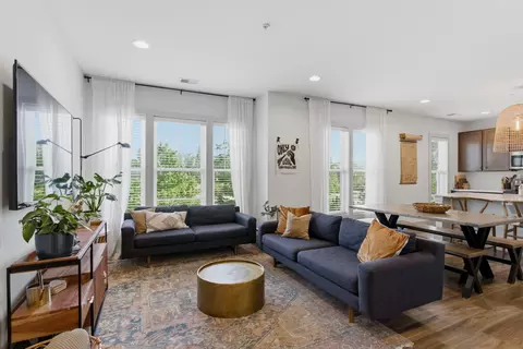 4303 Gallatin Pike #202, Nashville, TN 37216
