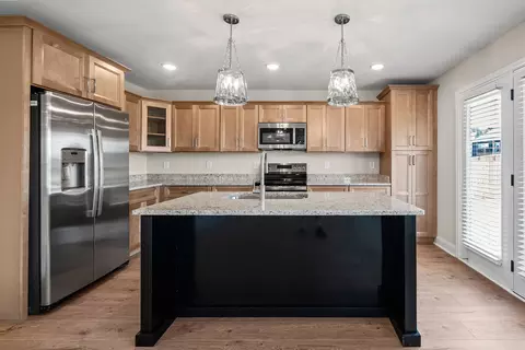 681 S Forest Brook Ct, Clarksville, TN 37042