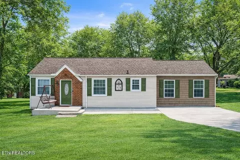 5722 Sanford Rd, Knoxville, TN 37912