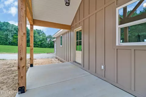 817 Hack Beaty Rd, Grimsley, TN 38565 photo 26