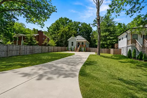 1102 Fernbank Dr, Madison, TN 37115