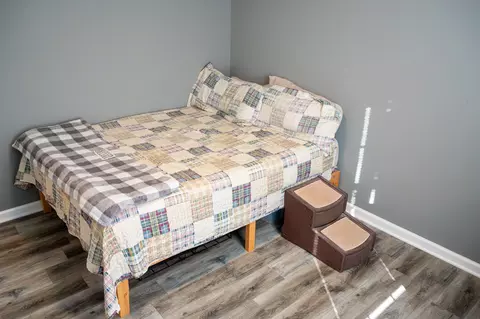 Bedroom - 494 Rogues Fork Rd, Bethpage, TN 37022 photo 3 of 5