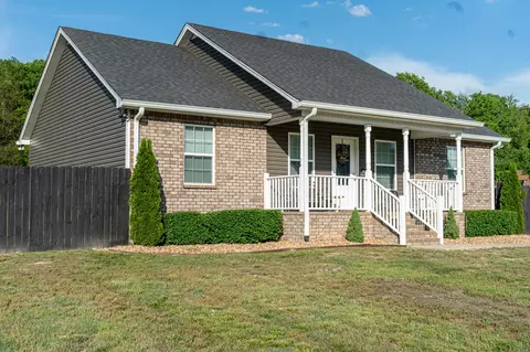 Exterior - 494 Rogues Fork Rd, Bethpage, TN 37022 photo 6 of 12