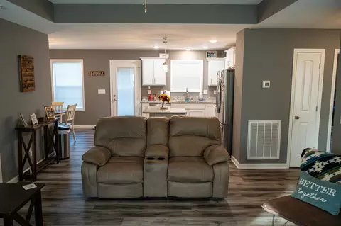 Entry Way - 494 Rogues Fork Rd, Bethpage, TN 37022 photo 1 of 1