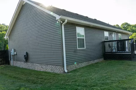 Exterior - 494 Rogues Fork Rd, Bethpage, TN 37022 photo 12 of 12