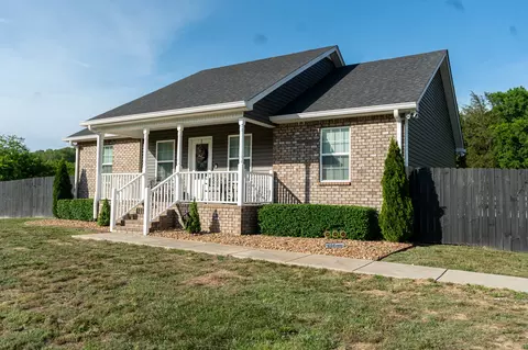 Exterior - 494 Rogues Fork Rd, Bethpage, TN 37022 photo 4 of 12