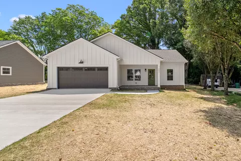 267 Brookfield Cir, Winchester, TN 37398
