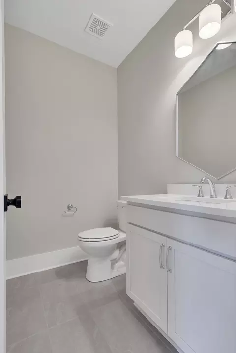 Bath - 1419 Doc Johns Blvd, Murfreesboro, TN 37128 photo 7 of 7