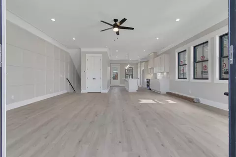 Living - 1419 Doc Johns Blvd, Murfreesboro, TN 37128 photo 2 of 7