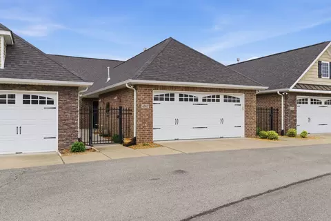 395 Devon Chase Hl #4303, Gallatin, TN 37066