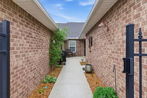 395 Devon Chase Hl #4303, Gallatin, TN 37066