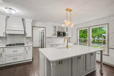 1775 Old Russellville Pike, Clarksville, TN 37043