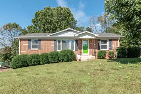 128 Jefferson Ave W, Carthage, TN 37030