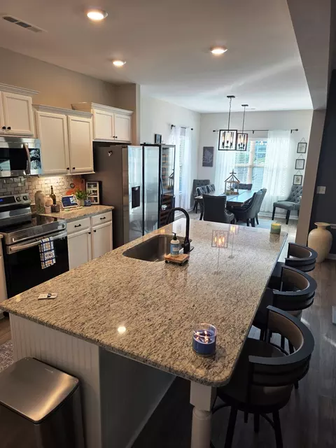 Kitchen - 304 Ruby Cate Way, Murfreesboro, TN 37128 photo 2 of 4