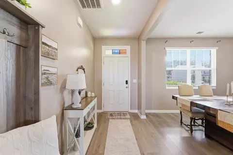 Entry Way - 126 William Dylan Dr, Murfreesboro, TN 37129 photo 4 of 4