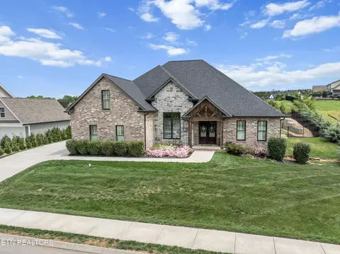 3438 Helmsley Ct, Maryville, TN 37803