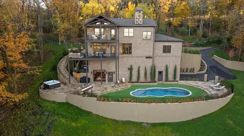 1858 Burke Hollow Rd, Nolensville, TN 37135
