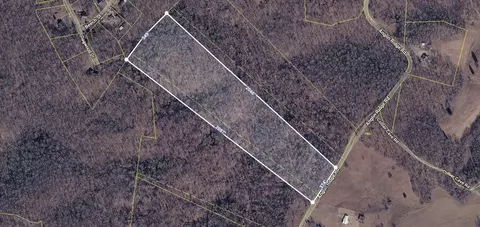 2 Anglin Ridge Rd, Dover, TN 37058