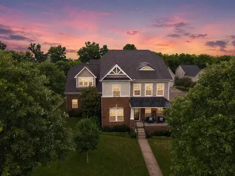 1028 Shallow Stream Ln, Franklin, TN 37064