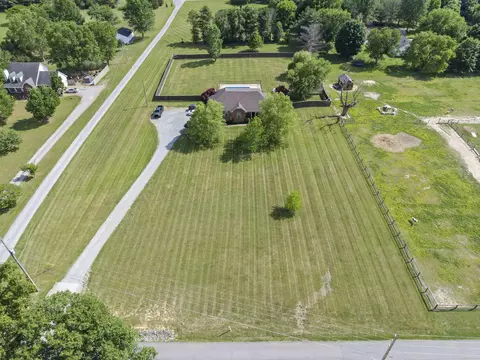 View/Area - 7291 W Cook Rd, Springfield, TN 37172 photo 7 of 11