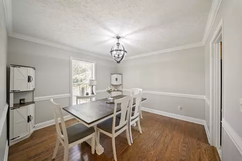Dining - 7291 W Cook Rd, Springfield, TN 37172 photo 1 of 2