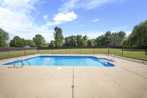 Exterior - 7291 W Cook Rd, Springfield, TN 37172 photo 6 of 20
