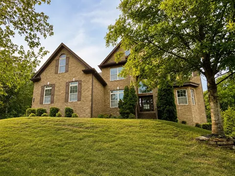 2205 Maricopa Ct, Nolensville, TN 37135