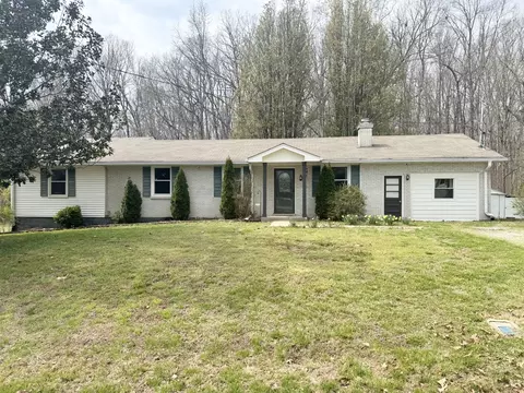 403 Pennington Ln, Cedar Hill, TN 37032