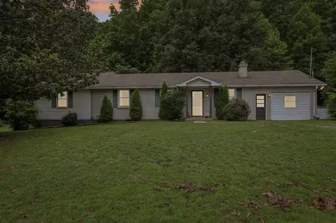 403 Pennington Ln, Cedar Hill, TN 37032