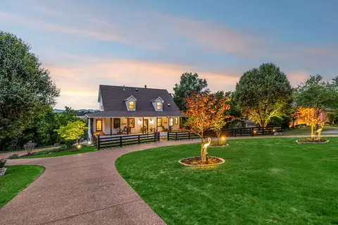 4245 Warren Rd, Franklin, TN 37067