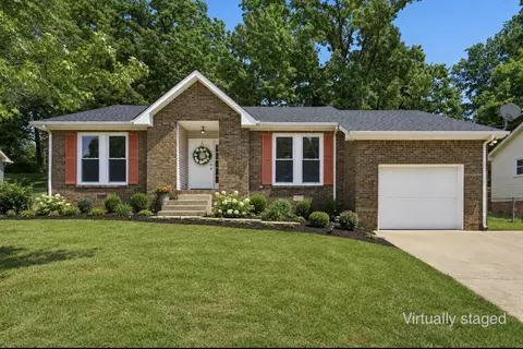 1217 Verkler Dr, Clarksville, TN 37042