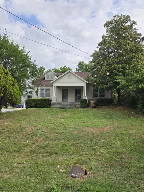 1007 Carolyn Ave, Nashville, TN 37216