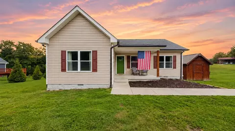 3934 Highway 47 N, Charlotte, TN 37036