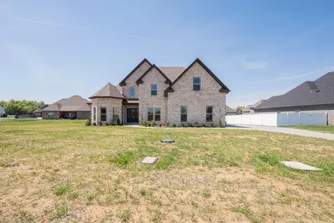 5414 Walnut Farms Blvd, Christiana, TN 37037