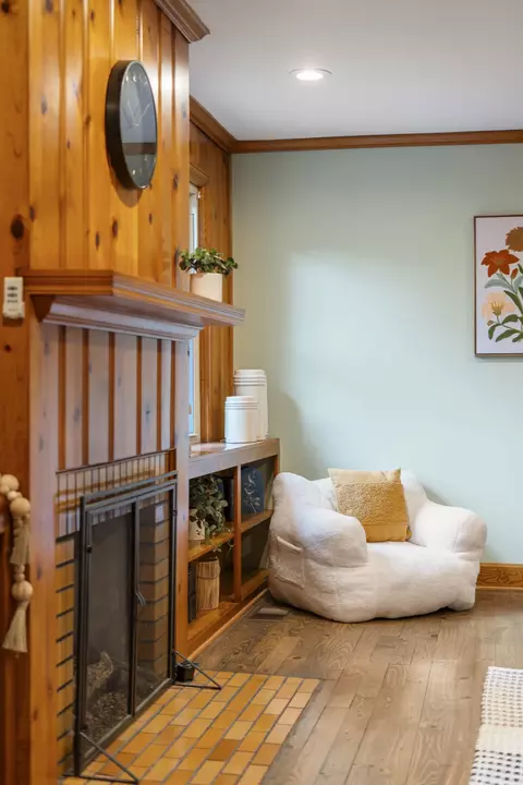 Living - 801 Vantrease Rd, Madison, TN 37115 photo 5 of 5