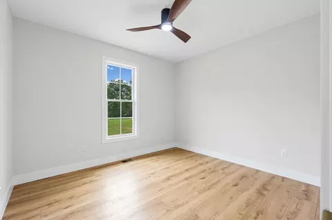 7161 Honeysuckle Trl, Baxter, TN 38544 photo 16