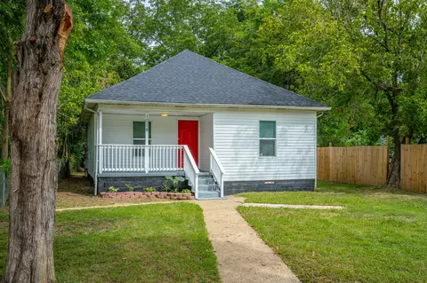 1014 Lee Ave, Rossville, GA 30741