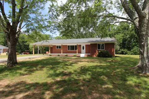 8795 Hwy 22 A, Lexington, TN 38351