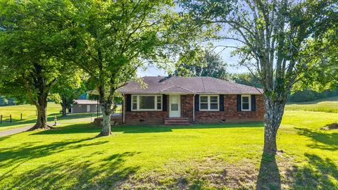 444 County Road 782, Etowah, TN 37331