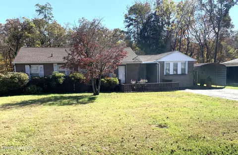 107 Woodlawn Dr, Kingston, TN 37763