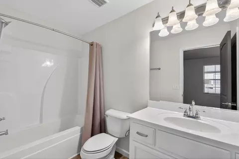 Bath - 5326 Dan Post Way, Murfreesboro, TN 37128 photo 1 of 2